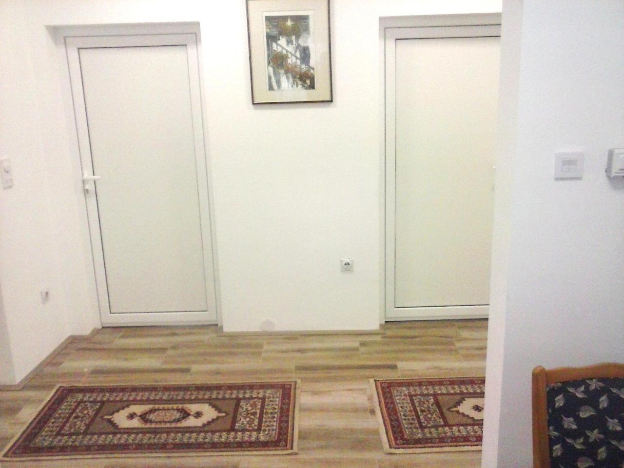 Apartman Veljic Ni Exteriör bild