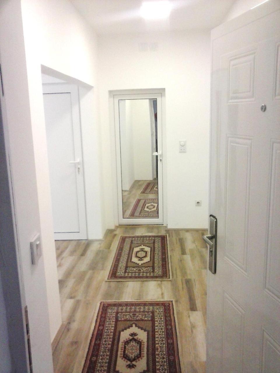 Apartman Veljic Ni Exteriör bild