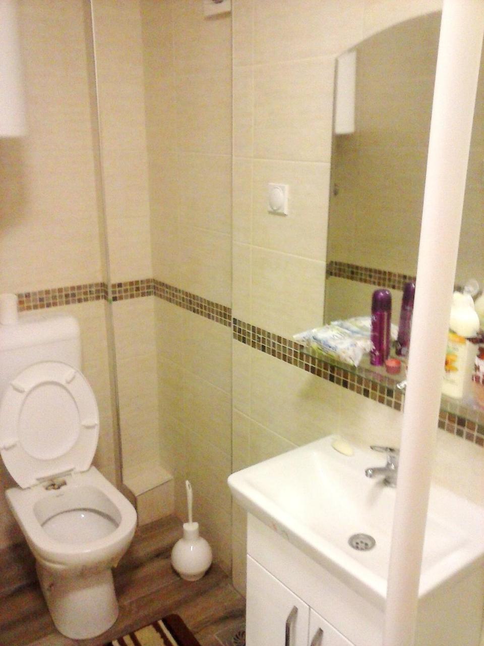 Apartman Veljic Ni Exteriör bild